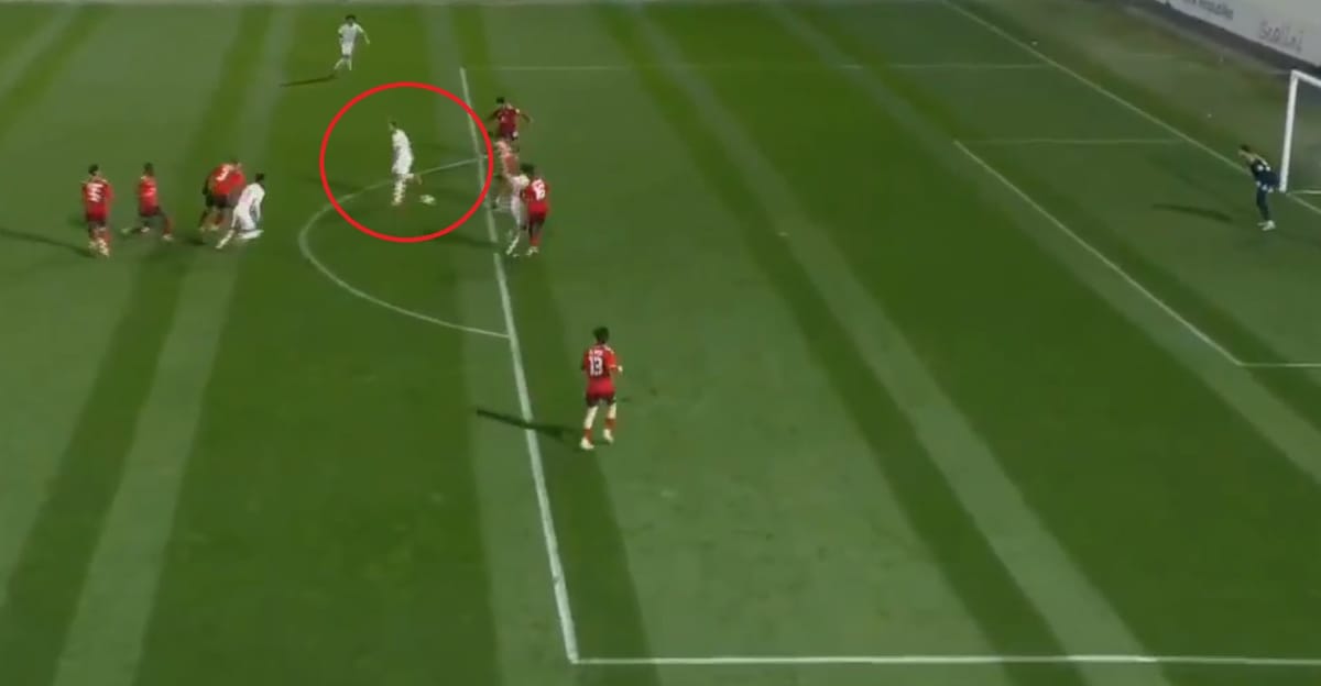 Tymoteusz Puchacz bawi się w Azerbejdżanie! Niesamowita asysta piętą [WIDEO] Zdjęcie główne wpisu