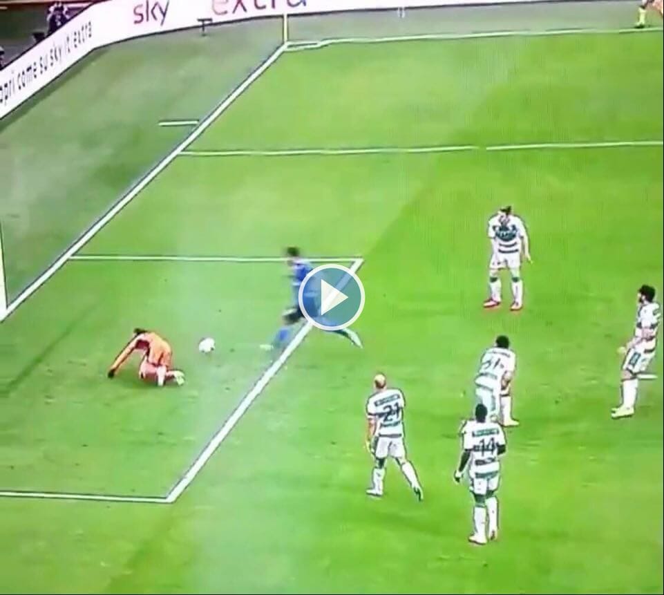 Kiks sezonu w Serie A! Trafił z 3 metrów w poprzeczkę [WIDEO] Zdjęcie główne wpisu