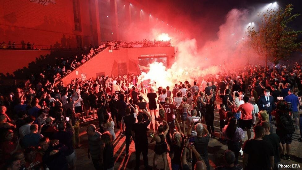 Tak kibice Liverpoolu świętowali mistrzostwo! Piękne obrazki Zdjęcie główne wpisu