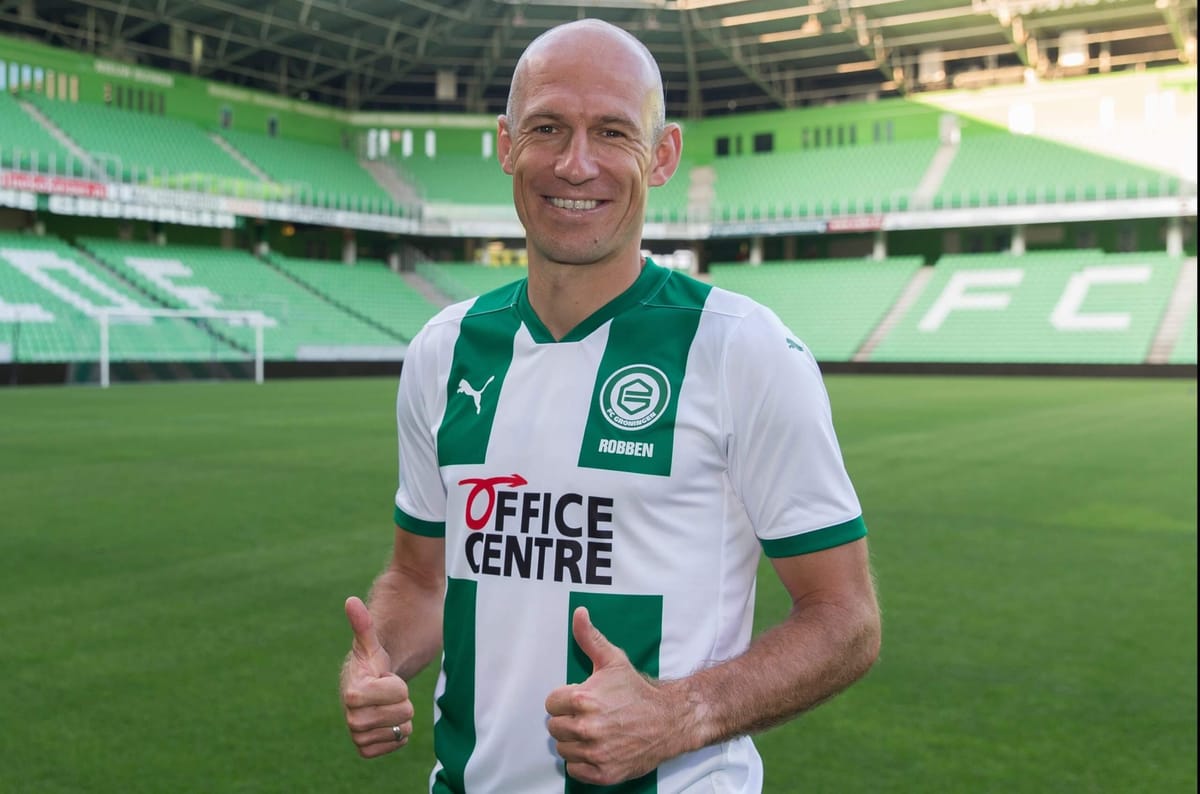 Piłkarze, którzy wrócili z emerytury Zdjęcie główne wpisu