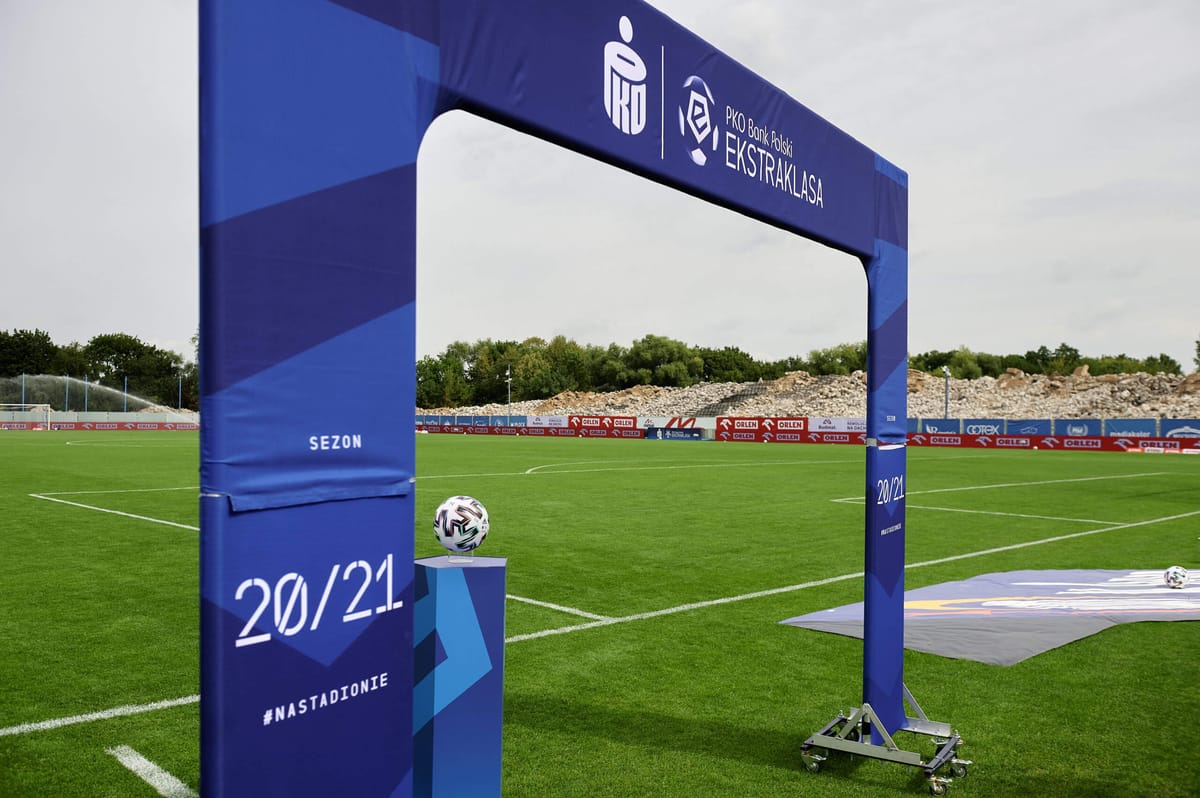 Ekstraklasa wróci do podziału na grupę mistrzowską i spadkową? „Dyskusja jest jeszcze przed nami” Zdjęcie główne wpisu