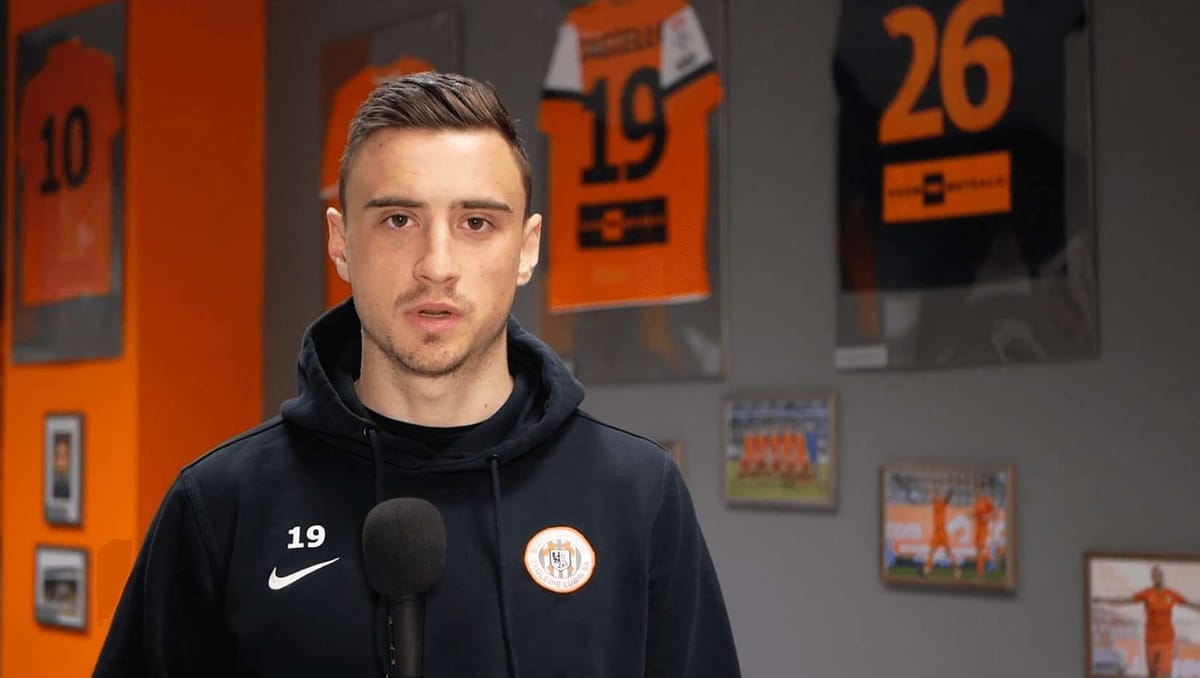 Filip Jagiełło zrezygnował z powrotu do Ekstraklasy. „Poziom Serie B jest mimo wszystko wyższy” Zdjęcie główne wpisu