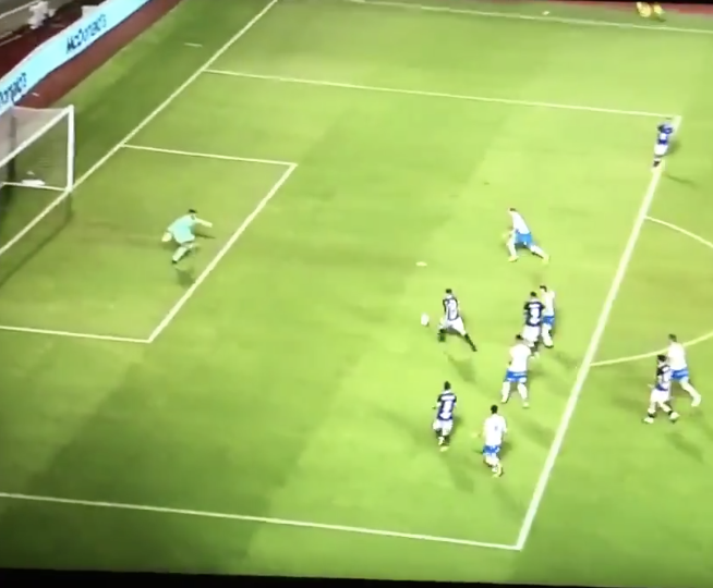 Lech Poznań prowadzi z Apollonem! Piękny gol Tiby Zdjęcie główne wpisu