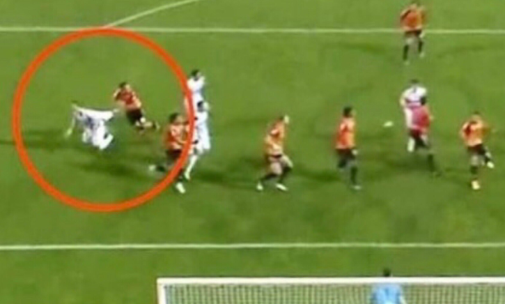 Wiemy za co Alvaro Morata wyleciał z boiska. „Miał powiedzieć, że to była żenująca decyzja” Zdjęcie główne wpisu