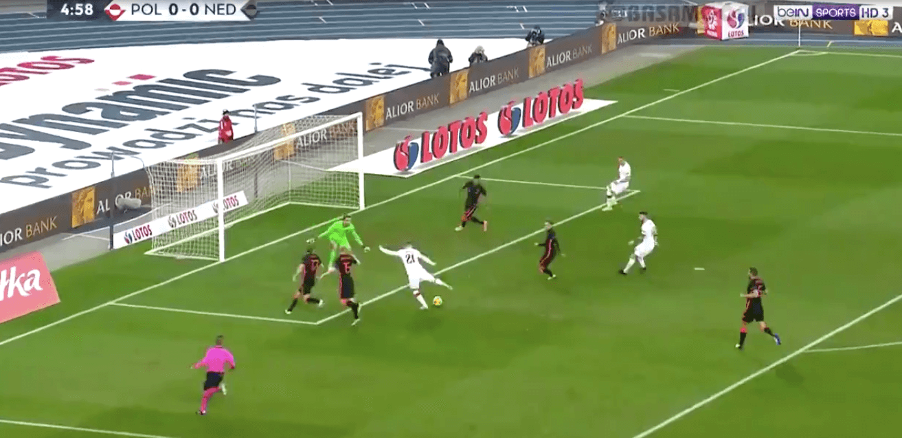 Kamil Jóźwiak wyprowadza biało-czerwonych na prowadzenie. Co za rajd! [WIDEO] Zdjęcie główne wpisu