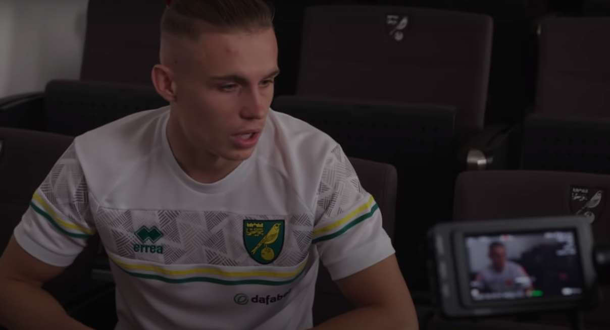 Jerzy Brzęczek zmienia zdanie! Płacheta pozostanie z dorosłą kadrą do końca zgrupowania Zdjęcie główne wpisu