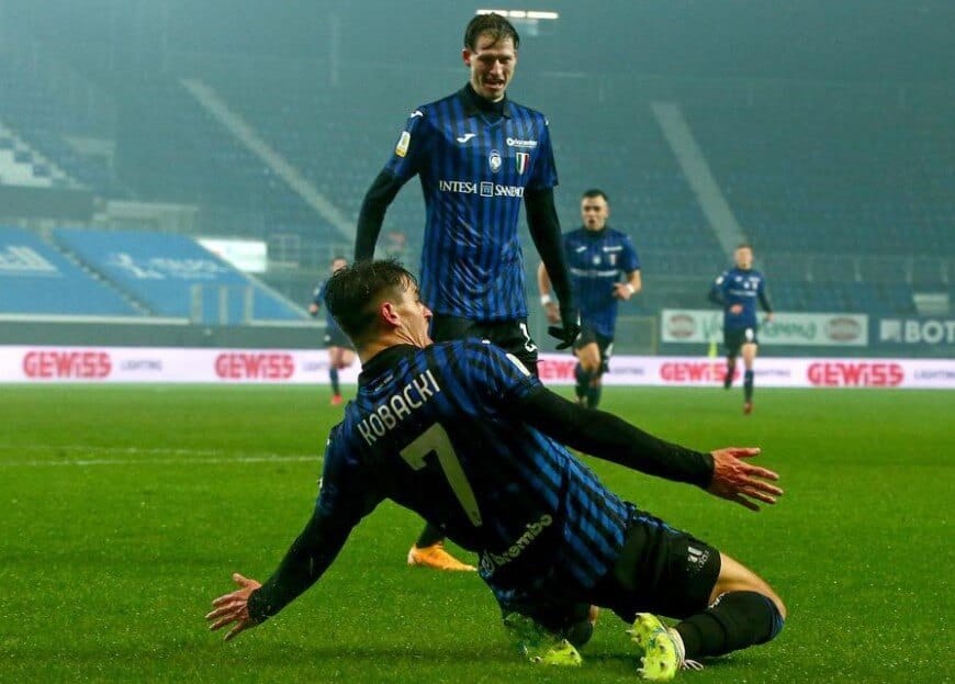 Włosi rozpływają się nad polskim talentem. Atalanta z superpucharem, a Kobacki z bramką [WIDEO] Zdjęcie główne wpisu