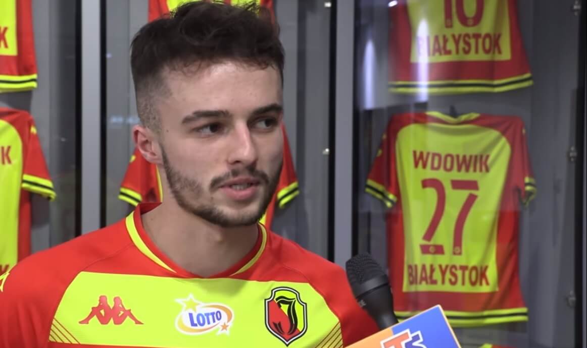 Piłkarz Jagiellonii rozbił auto i uciekał przed policją. Mógł być pod wpływem środków odurzających Zdjęcie główne wpisu