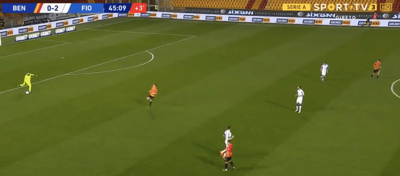 Świetny gol Vlahovicia! Bartłomiej Drągowski z asystą [WIDEO] Zdjęcie główne wpisu