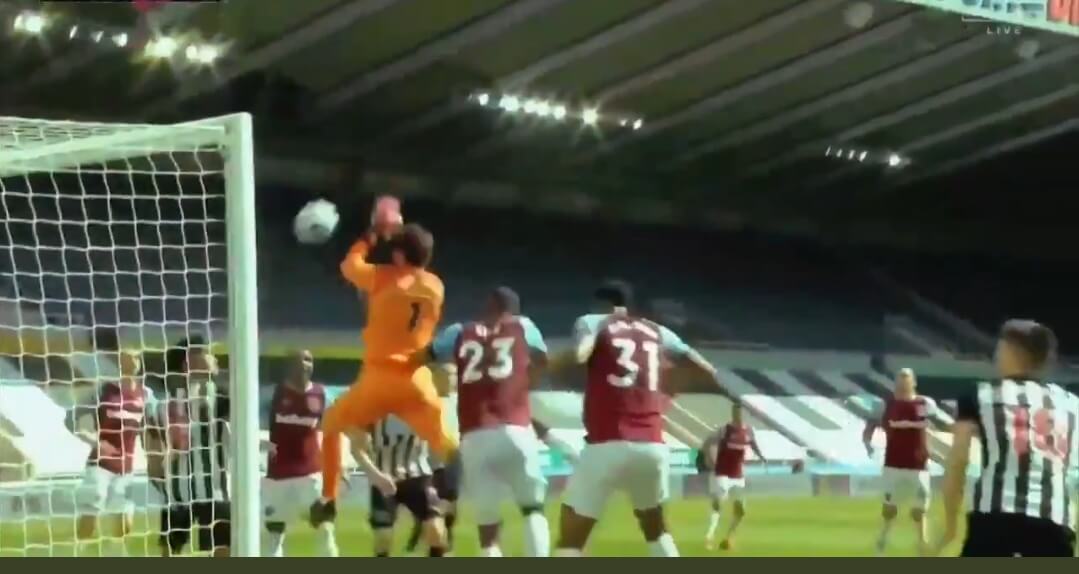 West Ham oddala się od Ligi Mistrzów! Fatalny błąd Fabiańskiego [WIDEO] Zdjęcie główne wpisu