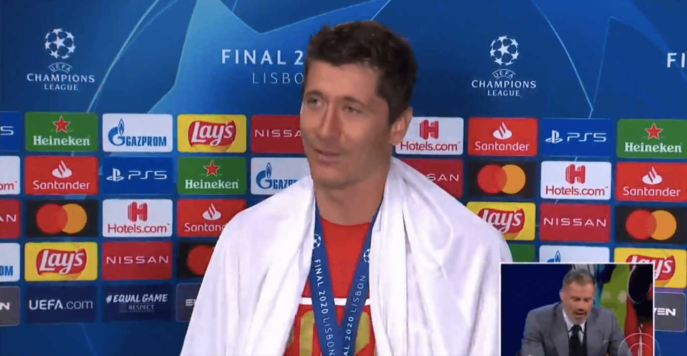 Jamie Carragher zna język polski? Anglik tłumaczy wywiad Lewandowskiego [WIDEO] Zdjęcie główne wpisu