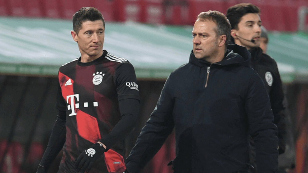 Hansi Flick zabrał głos w sprawie transferu Roberta Lewandowskiego. „Czasami dobrym rozwiązaniem jest zmiana pewnych rzeczy” Zdjęcie główne wpisu