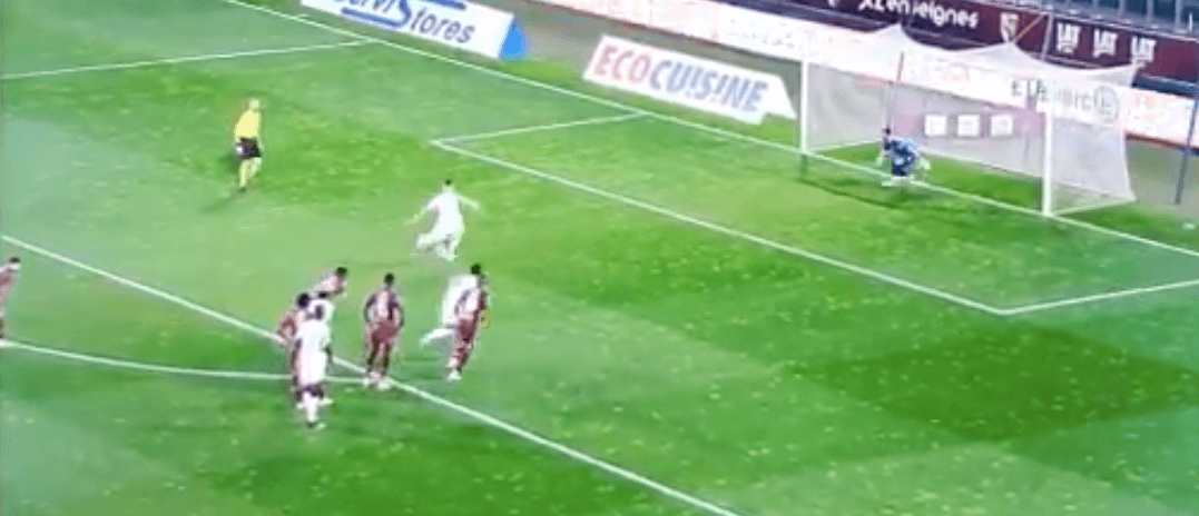 Zwariowana końcówka w Metz! Gol Milika po ostatnim gwizdku [WIDEO] Zdjęcie główne wpisu