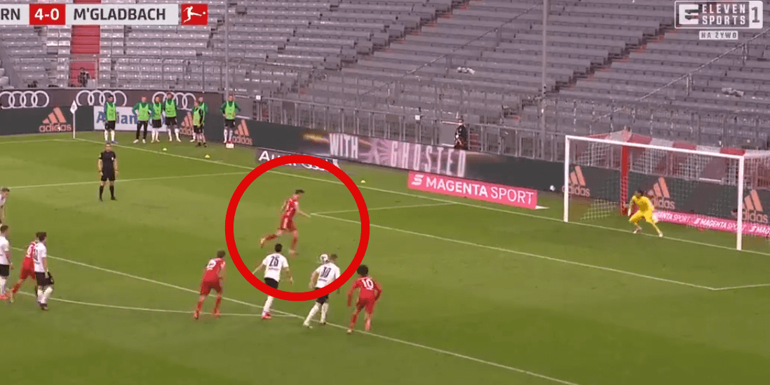 Raz, dwa i trzy! Robert Lewandowski z hat-trickiem przeciwko Borussii [WIDEO] Zdjęcie główne wpisu