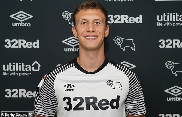 Żegnaj Derby, witaj… no właśnie. Do jakiego klubu powinien trafić Krystian Bielik? Zdjęcie główne wpisu