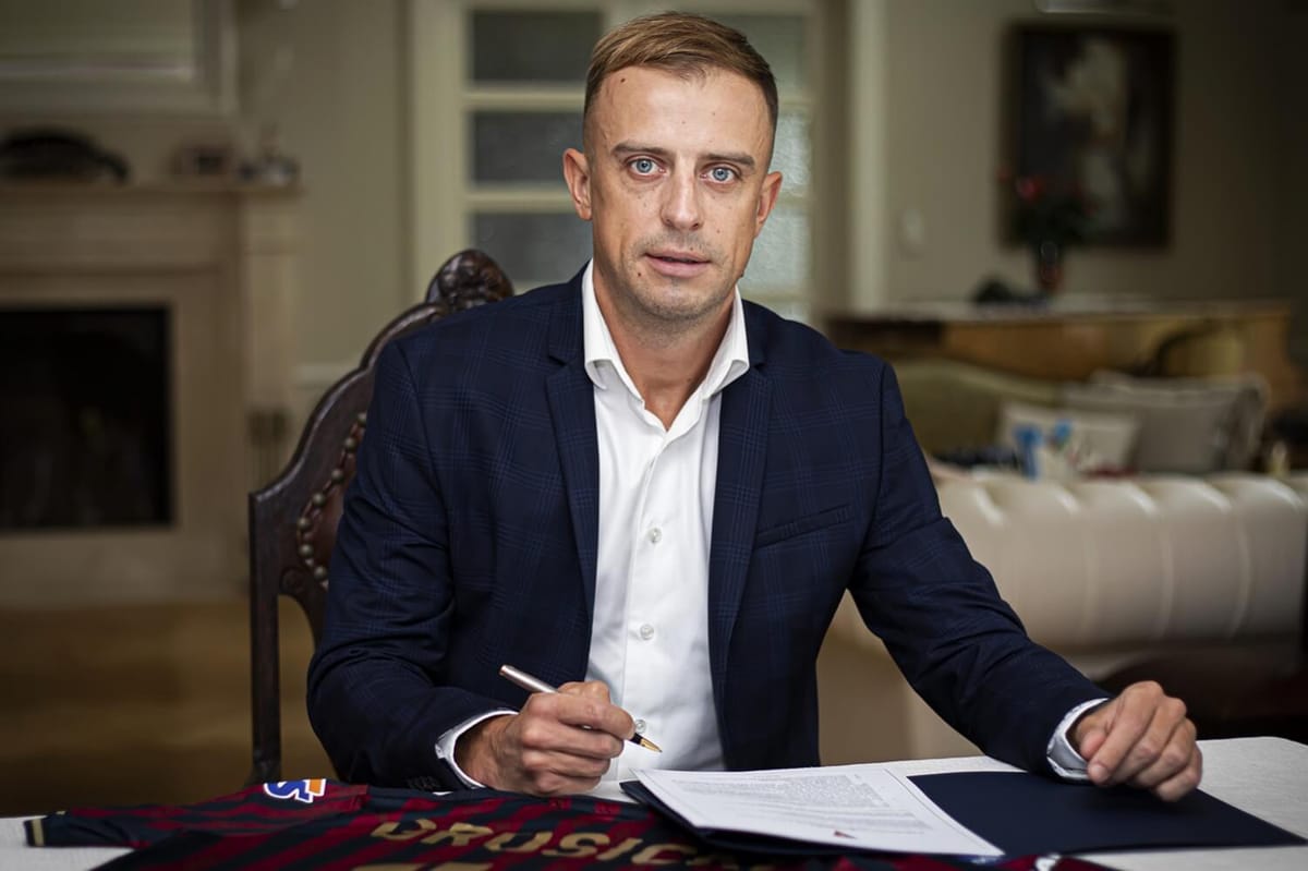 Wiadomo, ile będzie zarabiać Grosicki w Pogoni. Miliony za sezon gry Zdjęcie główne wpisu