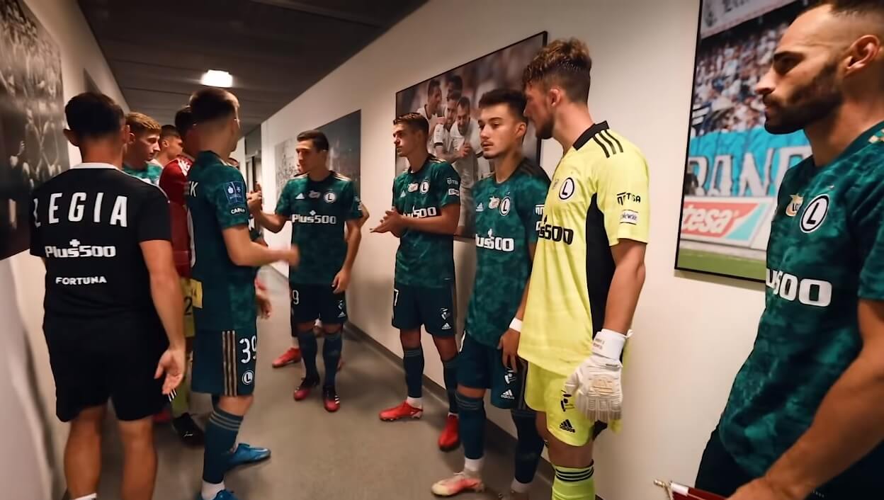 Kolejne problemy Legii Warszawa w drodze? Pierwszy piłkarz chce rozwiązać kontrakt z klubem Zdjęcie główne wpisu