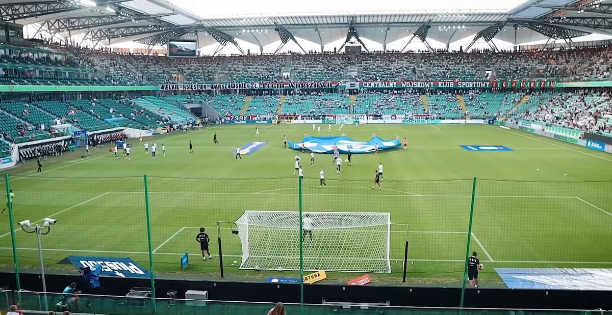 Nadchodzi kolejna zmiana trenera w Legii! „Do transferu potrzebna jest tylko zgoda właściciela” Zdjęcie główne wpisu