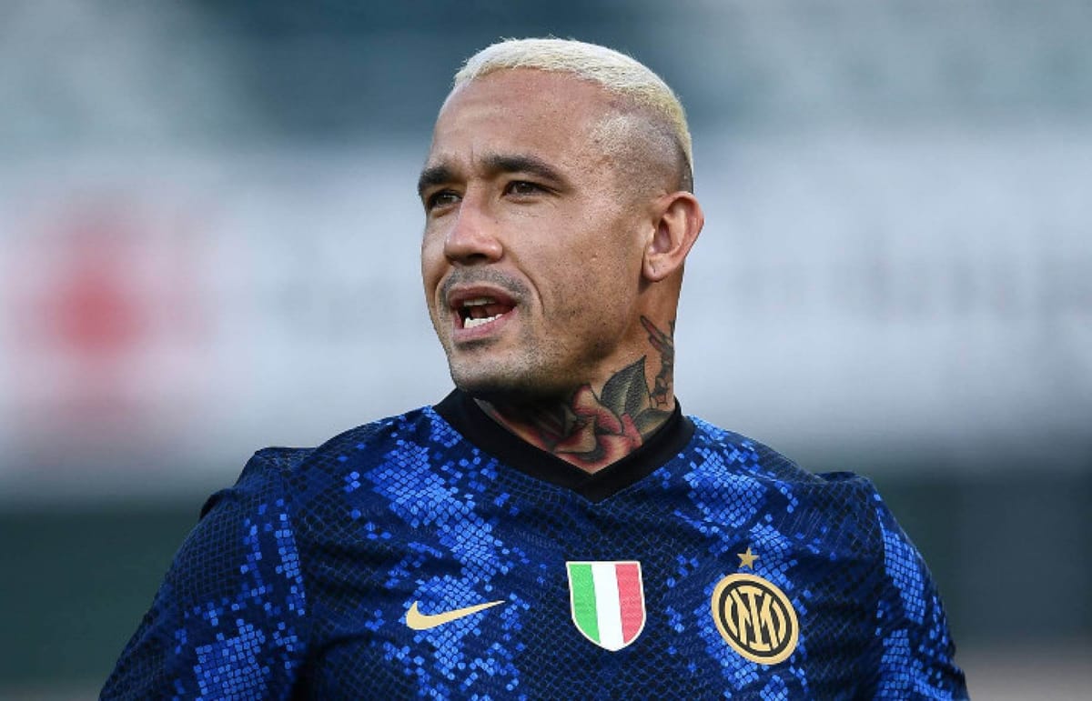 Radja Nainggolan wrócił do Belgii. Po kilku dniach stracił prawo jazdy Zdjęcie główne wpisu