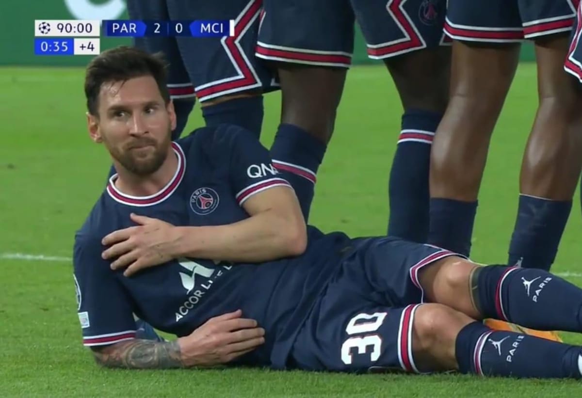 Położenie Messiego pod murem to brak szacunku? Tak uważa Rio Ferdinand! Zdjęcie główne wpisu