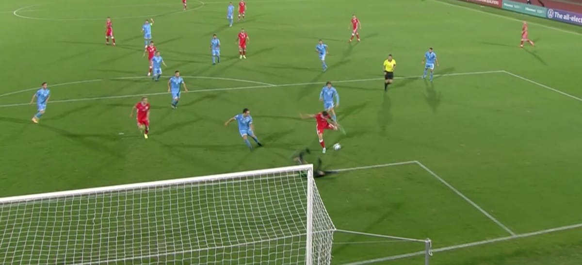 Robert Lewandowski otwiera wynik meczu z San Marino [WIDEO] Zdjęcie główne wpisu