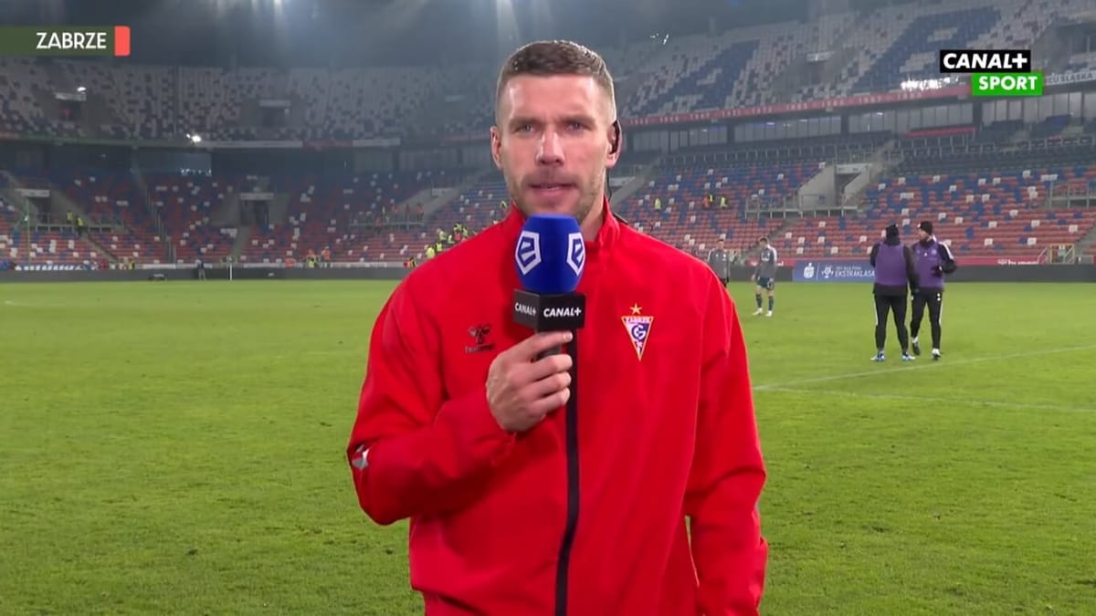 Lukas Podolski podsumował mecz z Legią. „Paliła nam się trochę du*a” [WIDEO] Zdjęcie główne wpisu