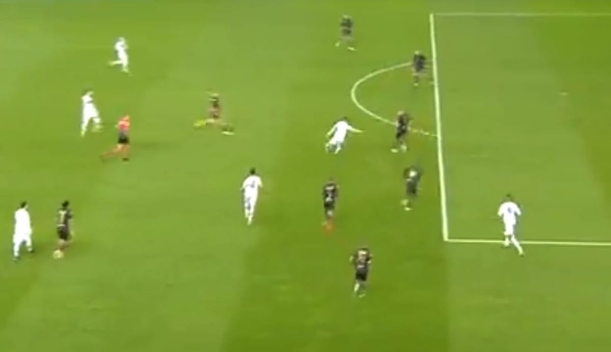 Piękny gol Adriana Benedyczaka. Parma pokonała Vicenzę [WIDEO] Zdjęcie główne wpisu