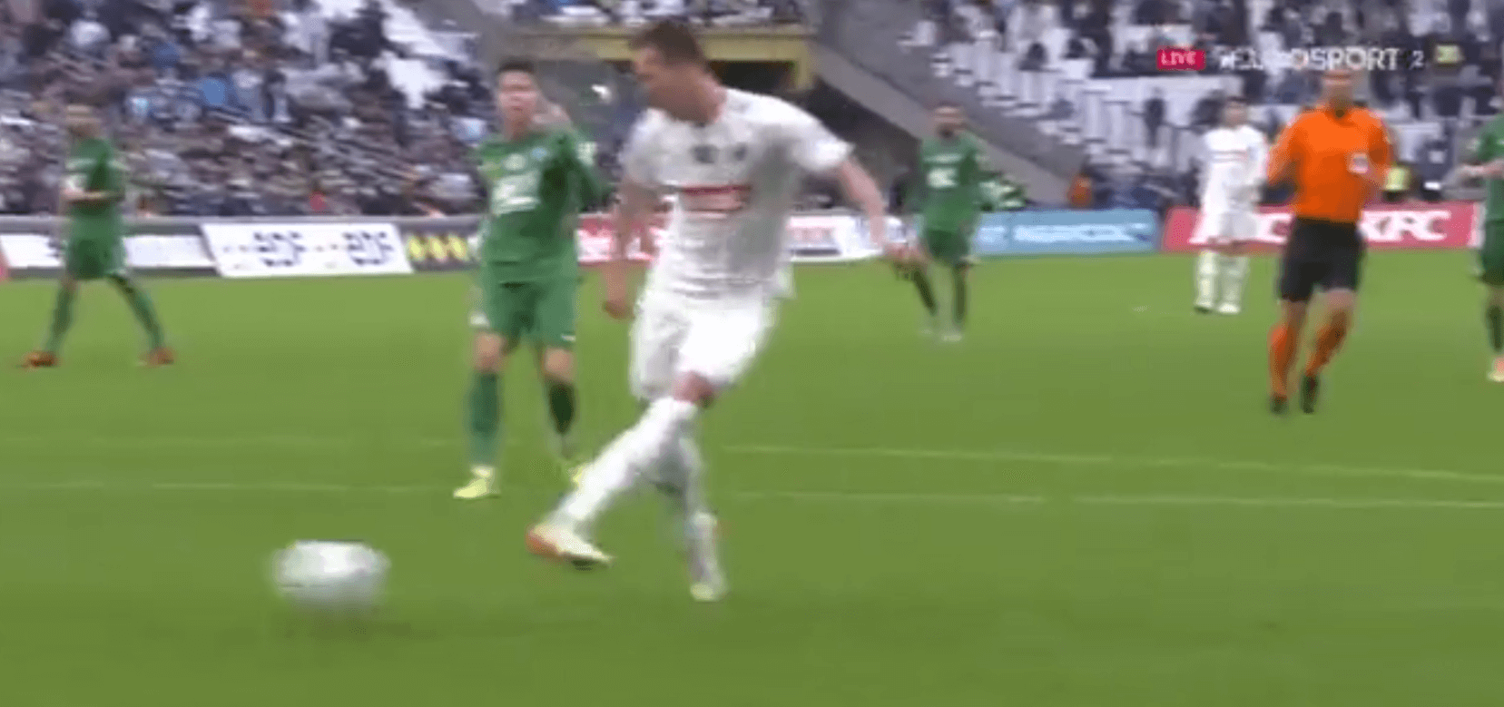 Milik z dubletem! Polak wyprowadza Marsylię na prowadzenie [WIDEO] Zdjęcie główne wpisu