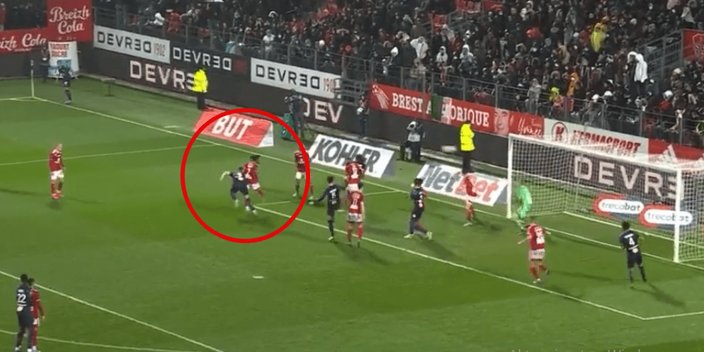 Kapitalny mecz Milika! Najpierw asysta, a później świetny gol z główki [WIDEO] Zdjęcie główne wpisu