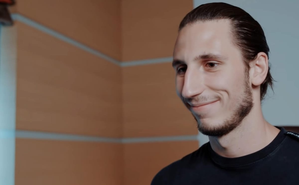 Kamil Grabara komplementowany przez kolegę. „Mamy bramkarza światowej klasy” Zdjęcie główne wpisu