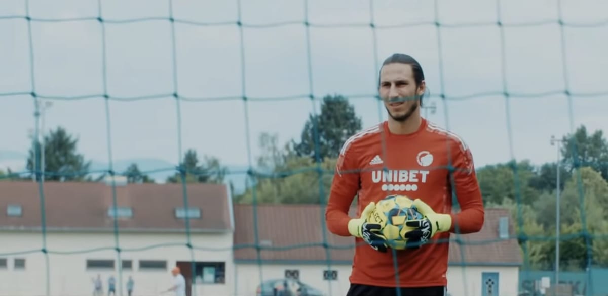 Duńskie media są zachwycone Grabarą. „Liverpool zastanawia się, czy nie popełnił błędu” Zdjęcie główne wpisu