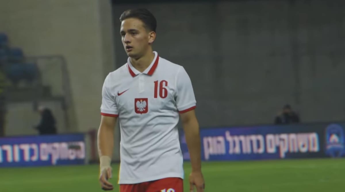 Co z przyszłością Karbownika? Legia w kontakcie z agentem piłkarza Zdjęcie główne wpisu