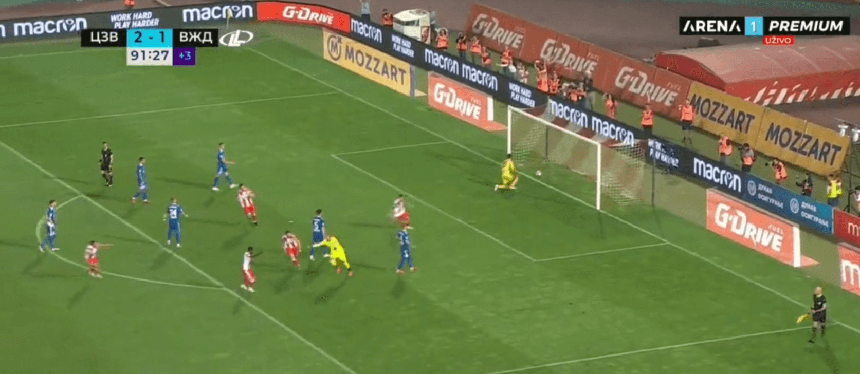 Crvena zvezda piąty raz z rzędu wygrała ligę serbską! Mistrzostwo przypieczętował bramkarz [WIDEO] Zdjęcie główne wpisu