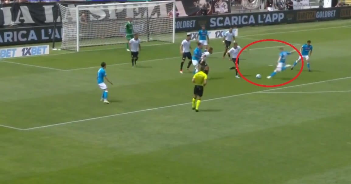 Przełamanie Piotra Zielińskiego! Pierwsza bramka Polaka dla Napoli od lutego [WIDEO] Zdjęcie główne wpisu
