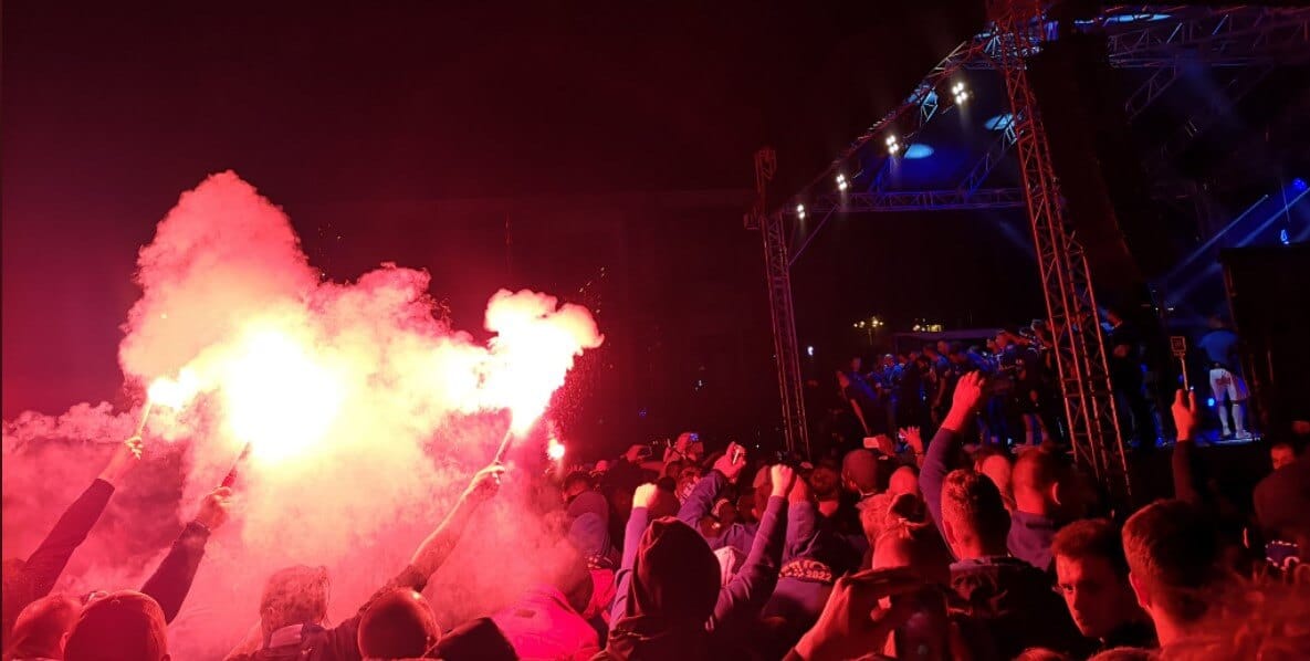 Mistrz, mistrz Kolejorz. Wielkie świętowanie w Poznaniu [REPORTAŻ] Zdjęcie główne wpisu