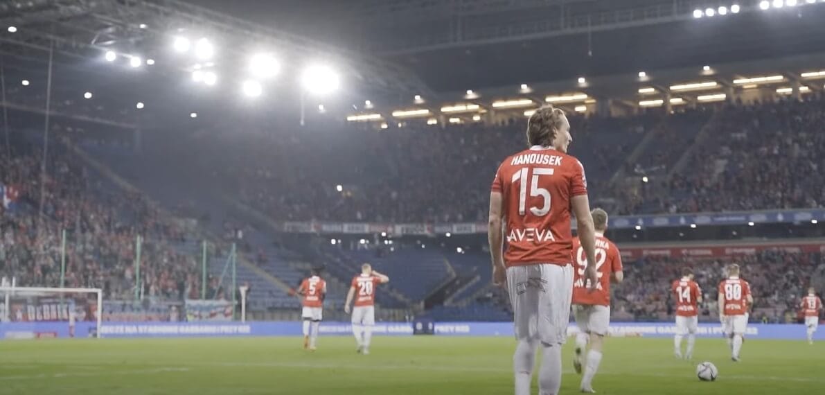 Kontrowersyjna decyzja Wisły Kraków. Mecze domowe bez kibiców gości Zdjęcie główne wpisu