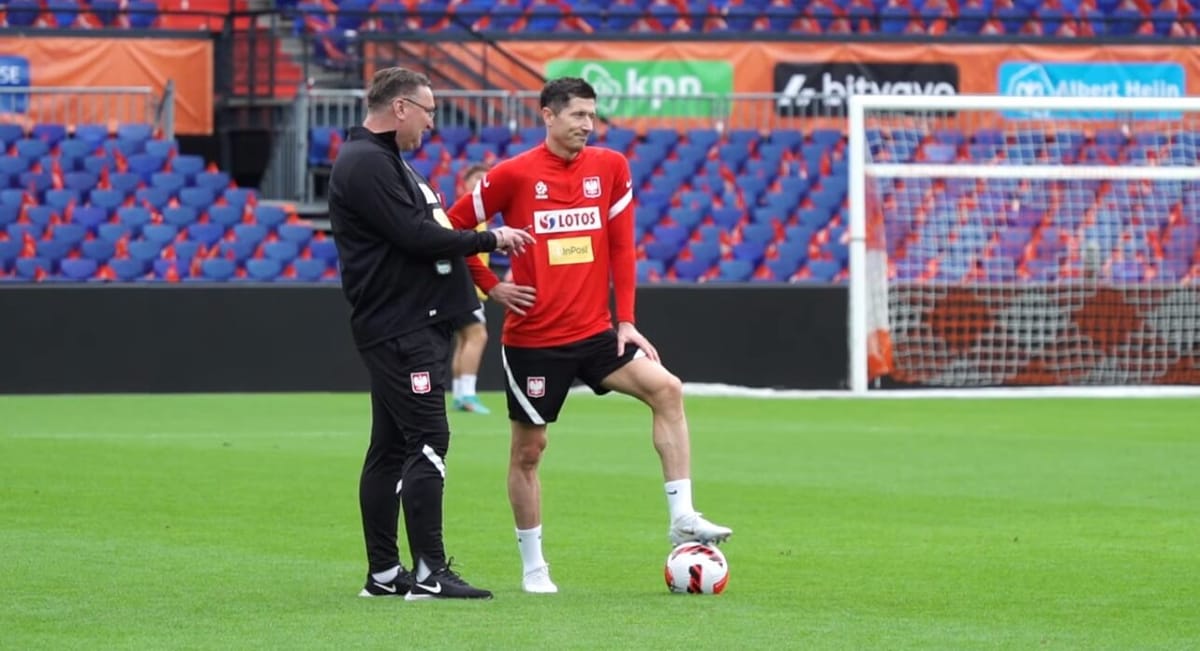 Relacje Michniewicza z Lewandowskim, jednak nienaruszone? Dobre wieści z kolacji w Katarze Zdjęcie główne wpisu