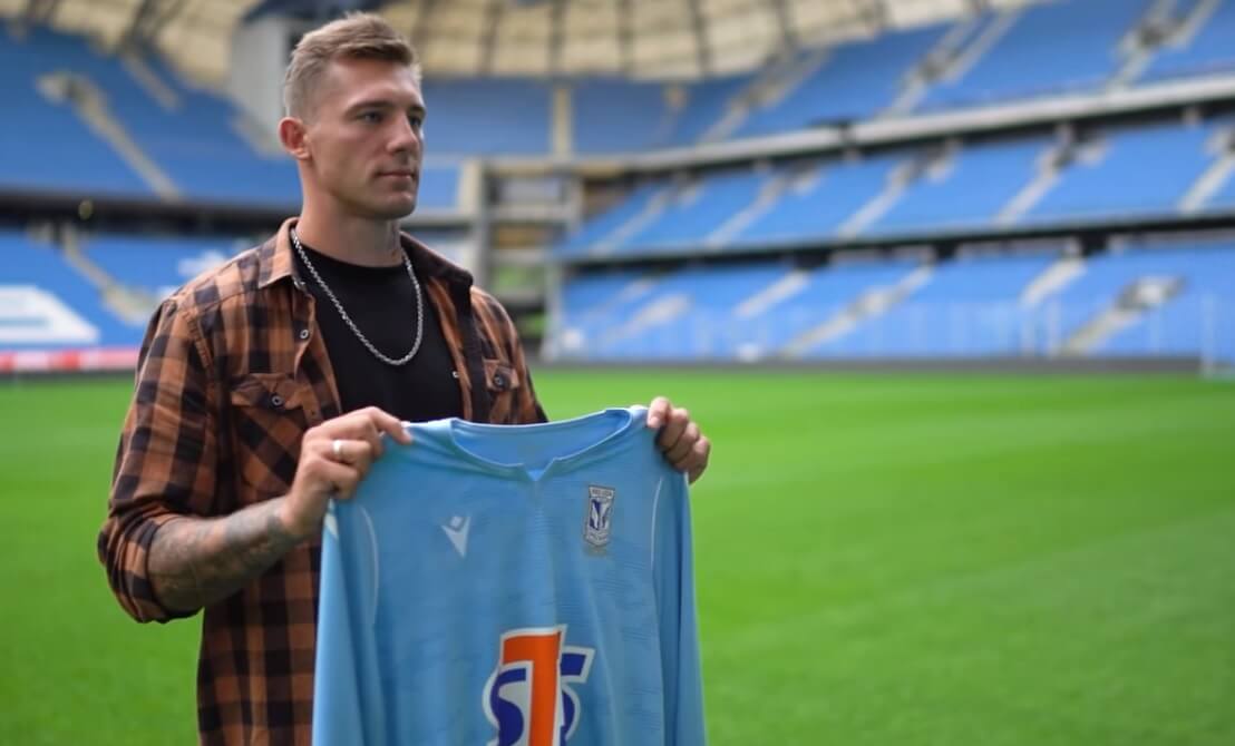 Tomasz Włodarczyk ostro o bramkarzu Lecha Poznań. „To wyglądało tak, jakby się rzucał na kanapę” Zdjęcie główne wpisu