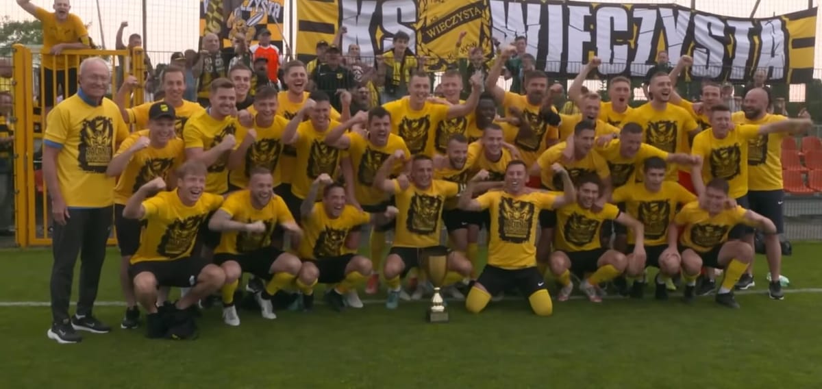 Niespodziewany kandydat na trenera Wieczystej Kraków! Szkoleniowiec doskonale znany polskim kibicom Zdjęcie główne wpisu