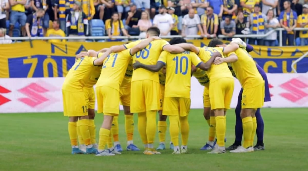 Arka Gdynia z ciekawą akcją. Dostaniesz bilet na mecz za oddanie 450 ml krwi Zdjęcie główne wpisu