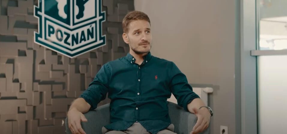 Lech walczył o pomocnika z LaLiga 2. Rutkowski: „Wysyłaliśmy ofertę za ofertą” Zdjęcie główne wpisu