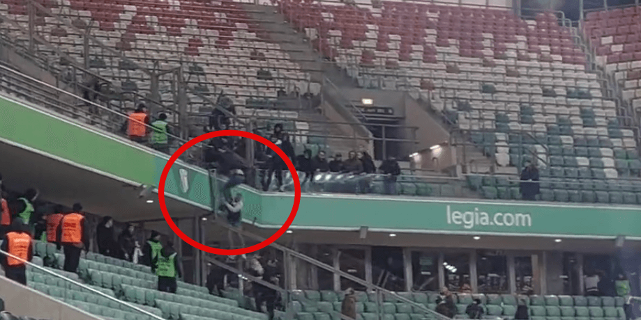 Przykre sceny po Legia – Widzew. Przepychanki, jedna osoba spadła z trybun [WIDEO] Zdjęcie główne wpisu
