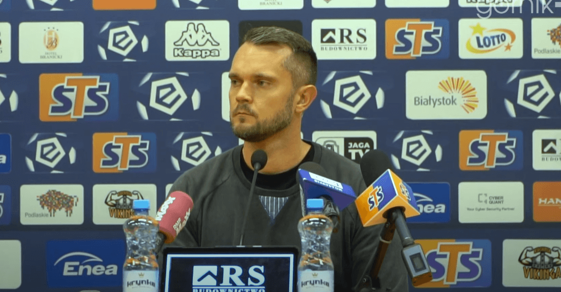 Górnik Zabrze z komunikatem dotyczącym przyszłości trenera. „Praca Bartoscha Gaula zostanie zweryfikowana po piątkowym meczu” Zdjęcie główne wpisu