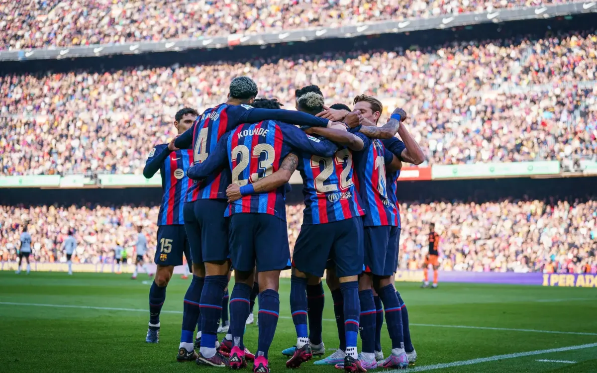 FC Barcelona dopina pierwszy letni transfer. Klub Lewandowskiego wzmacnia defensywę Zdjęcie główne wpisu