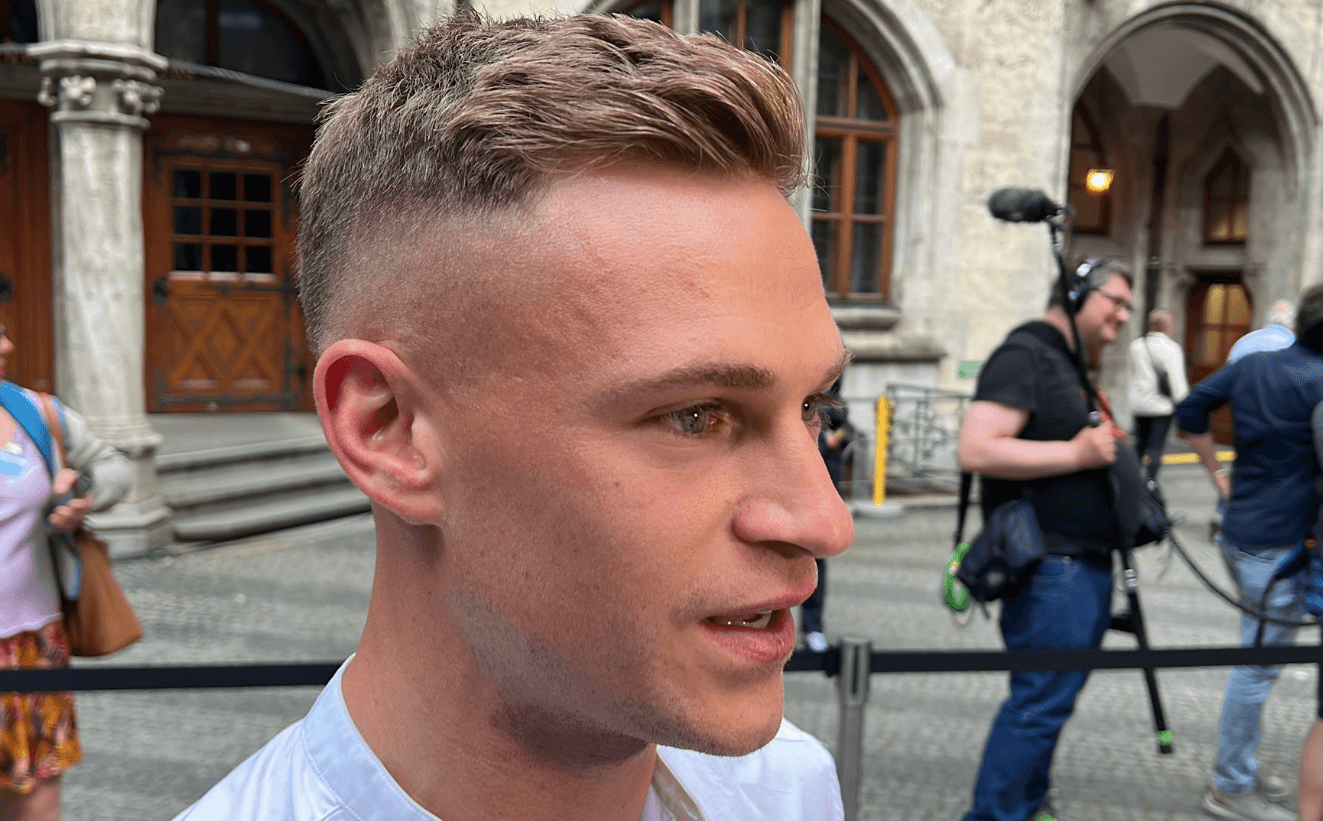 Kimmich skrytykował działania Bayernu. „Klub mógł się wstrzymać z ogłoszeniem decyzji” Zdjęcie główne wpisu