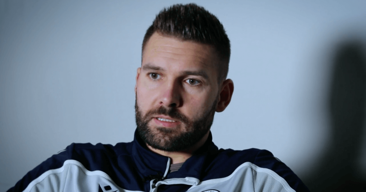 Polak wśród najlepszych bramkarzy w Anglii! Niesamowite statystyki, 5. w historii Zdjęcie główne wpisu