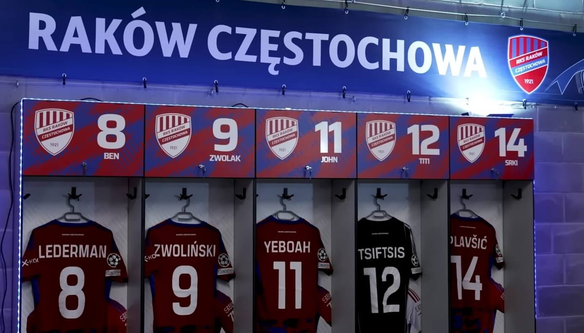 Nietypowy „uraz” u grupowego rywala Rakowa. Piłkarz Sturmu Graz połknął owada. Zdjęcie główne wpisu