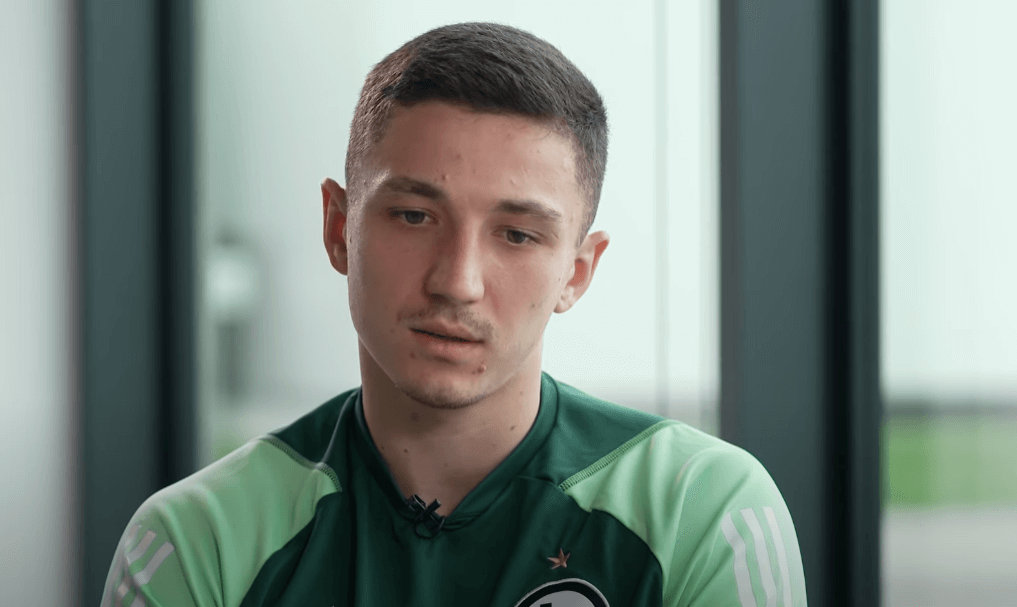 Przełomowe wieści ws. Bartosza Slisza! Zawodnik wybrał nowy klub. Wiadomo, ile może zarobić Legia Zdjęcie główne wpisu
