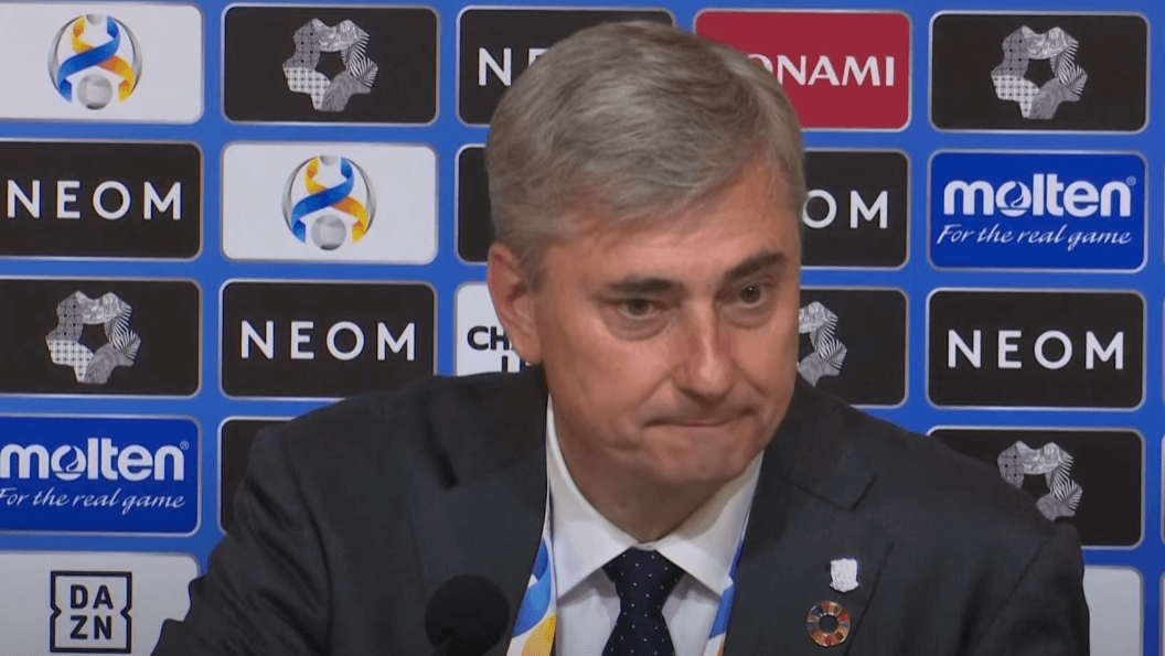 Fatalne wyniki Macieja Skorży w Japonii. Dramatyczny początek sezonu Zdjęcie główne wpisu