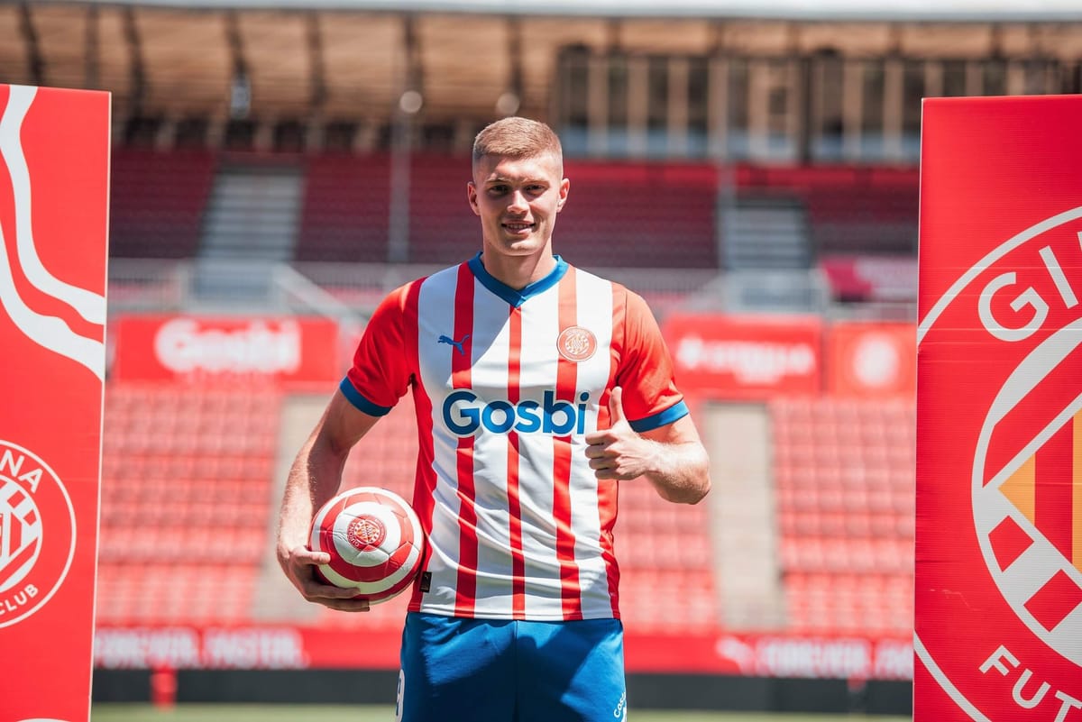 Artem Dovbyk nie trafił do Wisły przez pieniądze. „Te pieniądze miały się rozejść w dziwny sposób” Zdjęcie główne wpisu